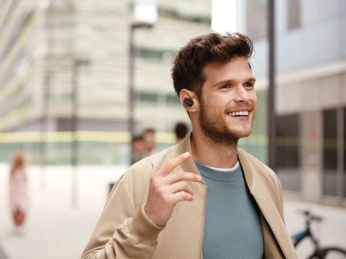 Sony WF-1000XM3  True Wireless Bluetooth Earbuds (Black) - Image 2